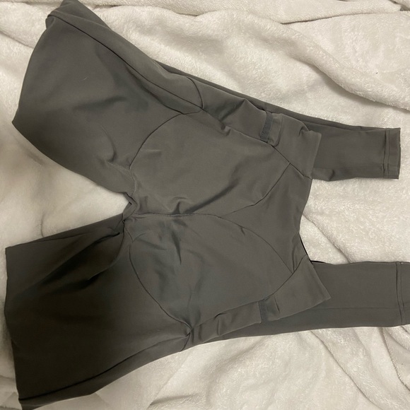 Gymshark Asymmetric Leggings NWOT XS - Picture 2 of 9